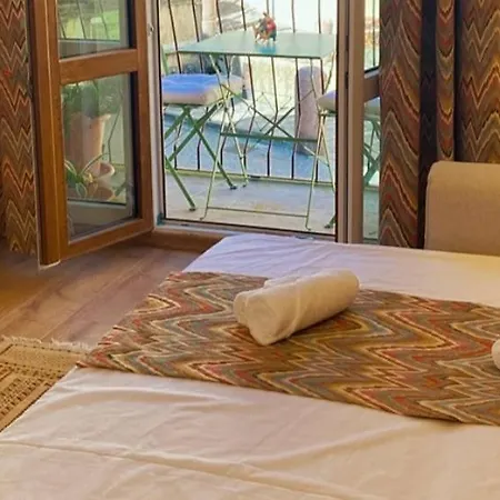 Cozy House In San Rocco Apartment *
