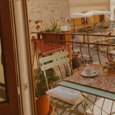 Cozy House In San Rocco Apartment